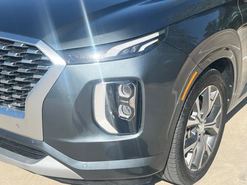 Used 2022 Hyundai Palisade Limited FWD image 4