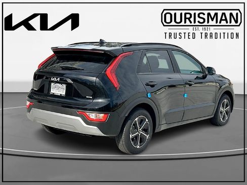 New 2025 Kia Niro EX image 4