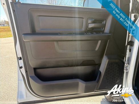 Used 2022 RAM 3500 Tradesman image 16