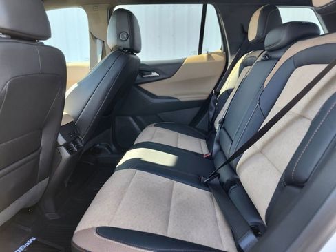 Used 2026 Chevrolet Equinox ACTIV w/ Convenience Package III AWD/4WD image 14