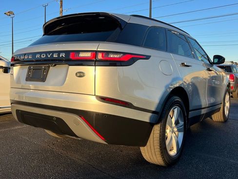 Used 2018 Land Rover Range Rover Velar S image 7