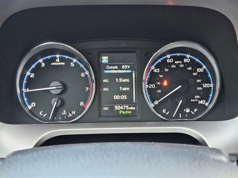 Used 2017 Toyota RAV4 Limited w/ Carpet Mat Package image 11