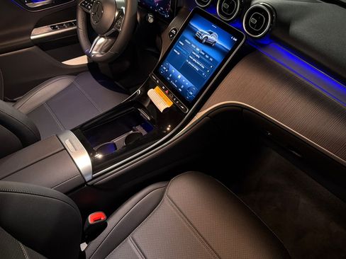 New 2027 Mercedes-Benz GLC 300 image 15