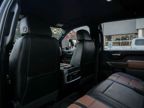 Used 2020 Chevrolet Silverado 2500 High Country w/ Z71 Off-Road Package image 42