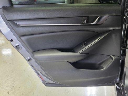 Used 2020 Honda Accord LX image 13
