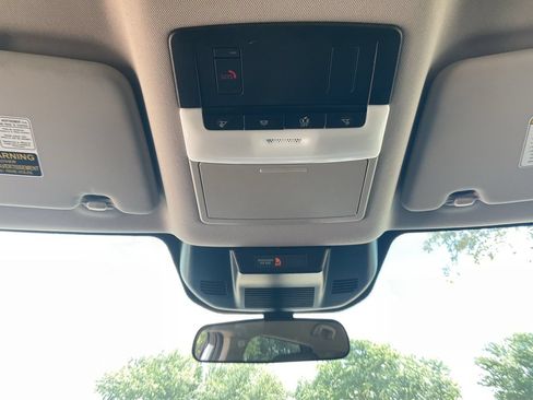 Used 2025 Nissan Rogue SV FWD image 13