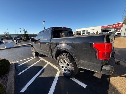 Used 2018 Ford F150 Platinum w/ Equipment Group 701A Luxury image 4