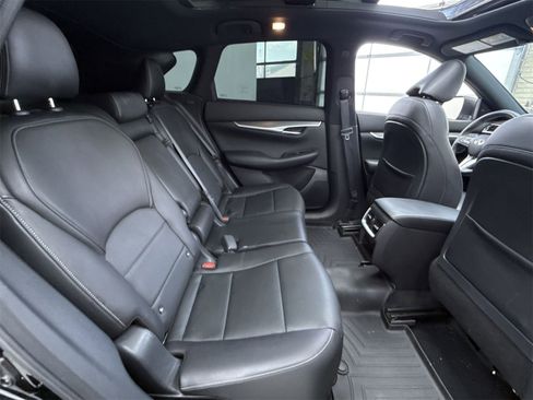 Used 2022 INFINITI QX50 Luxe w/ Appearance Package image 42