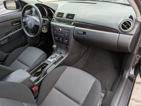 Used 2007 MAZDA MAZDA3 i Touring FWD image 26