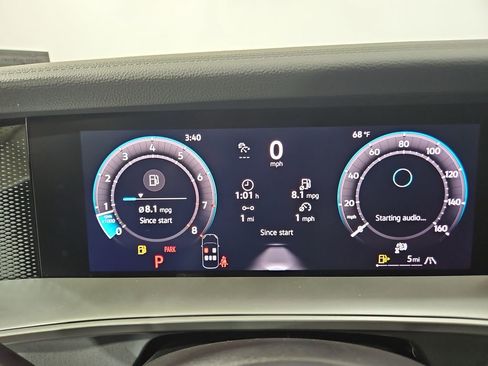 New 2026 Volkswagen Tiguan SE R-Line AWD/4WD image 16