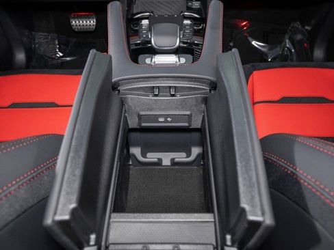 Certified 2024 Mercedes-Benz GLE 63 AMG S image 25