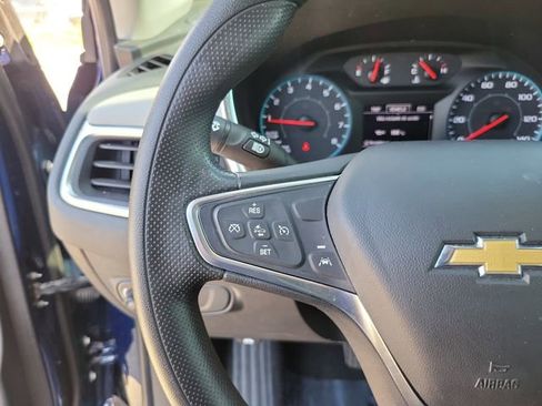 Used 2022 Chevrolet Equinox LS image 15