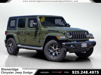 Used 2024 Jeep Wrangler Unlimited w/ Technology Group