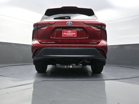 Used 2021 Toyota Highlander Limited AWD/4WD image 35