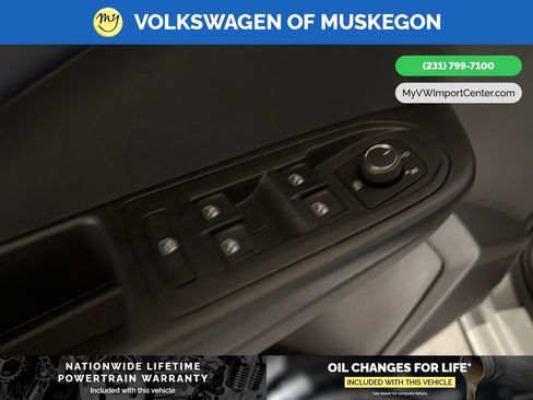 New 2026 Volkswagen Taos SEL image 11