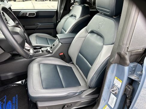 Used 2024 Ford Bronco Outer Banks image 15