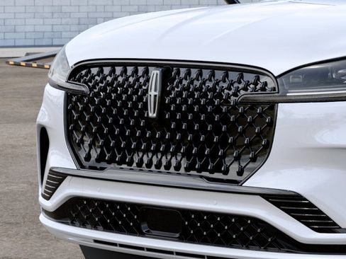 New 2027 Lincoln Aviator Reserve AWD/4WD image 17