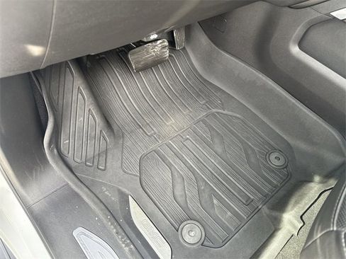 Used 2021 GMC Sierra 1500 SLT image 36