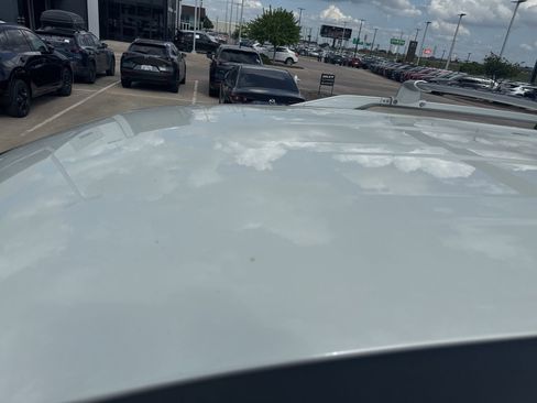 Used 2024 Nissan Pathfinder SL image 15