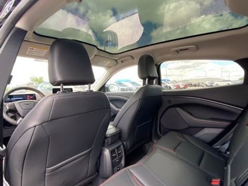 Used 2025 Ford Mustang Mach-E Premium w/ Sport Appearance Package AWD/4WD image 7