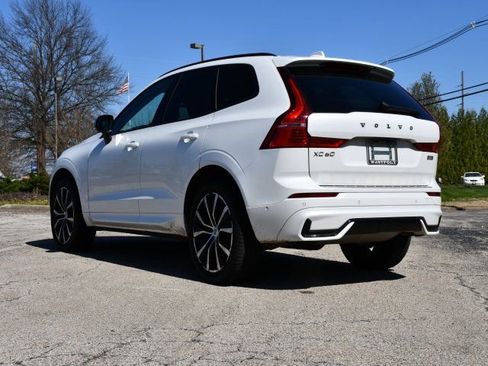 Used 2023 Volvo XC60 B5 Plus w/ Climate Package image 5