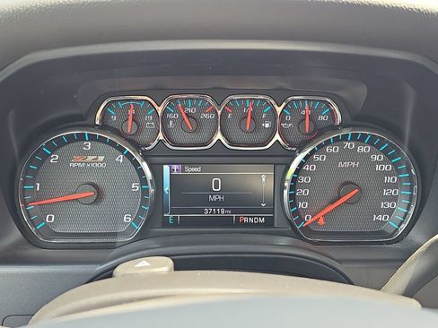 Used 2016 Chevrolet Silverado 1500 LT w/ All Star Edition AWD/4WD image 8