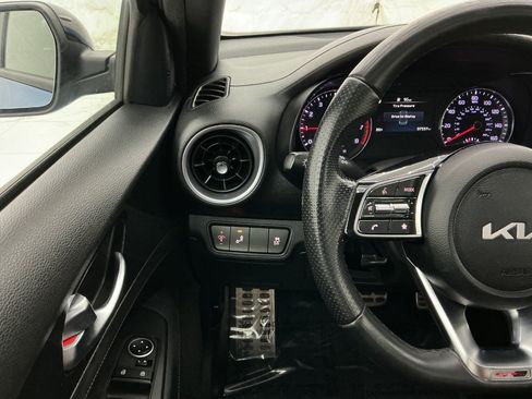 Used 2022 Kia Forte GT-Line w/ GT-Line Premium Package FWD image 31