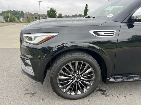 Used 2023 INFINITI QX80 Sensory w/ Cargo Package AWD/4WD image 37