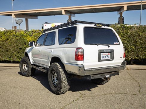 Used 1998 Toyota 4Runner SR5 image 7
