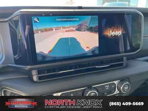 New 2026 Jeep Gladiator Sport AWD/4WD image 10