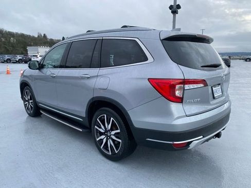 Certified 2020 Honda Pilot Touring image 10