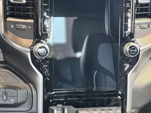 New 2026 RAM 2500 Laramie w/ Night Edition image 18