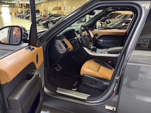 Used 2019 Land Rover Range Rover Sport Supercharged AWD/4WD image 14