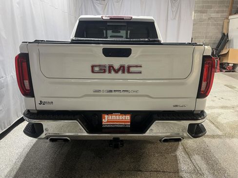 Used 2022 GMC Sierra 1500 SLT w/ SLT Premium Plus Package AWD/4WD image 7