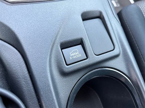 Used 2023 Subaru Crosstrek 2.0i image 19