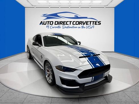 Used 2019 Ford Mustang GT Premium w/ GT Performance Package RWD image 4