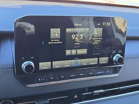 Used 2024 Mitsubishi Outlander SE image 25