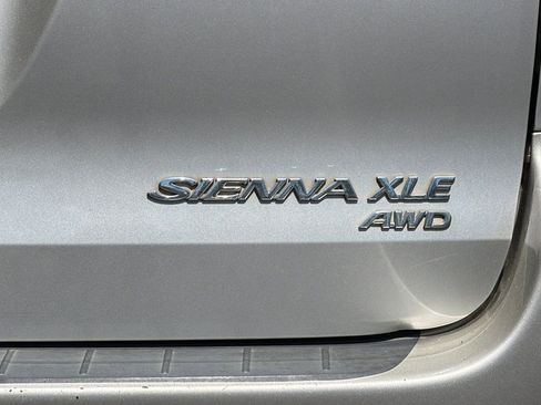 Used 2004 Toyota Sienna XLE AWD/4WD image 26