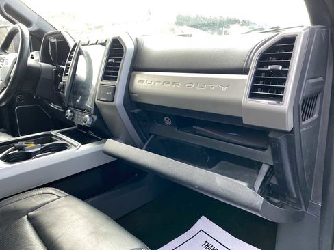 Used 2020 Ford F550 4x4 Regular Cab Super Duty image 26