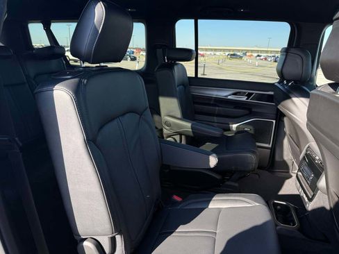 New 2026 Jeep Grand Wagoneer L Limited image 22