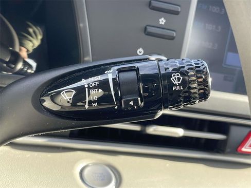 Certified 2023 Hyundai Elantra SEL image 21