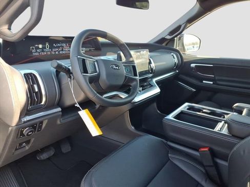 New 2026 Ford Expedition Platinum w/ Stealth Appearance Package image 12