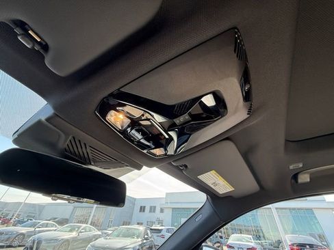 Used 2024 BMW X2 xDrive28i w/ Premium Package image 30