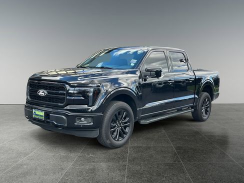 Used 2025 Ford F150 Lariat AWD/4WD image 3