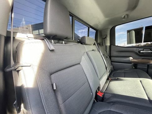 Used 2019 Chevrolet Silverado 1500 LT Trail Boss image 27