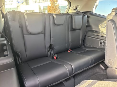 New 2026 Subaru Ascent Limited image 12