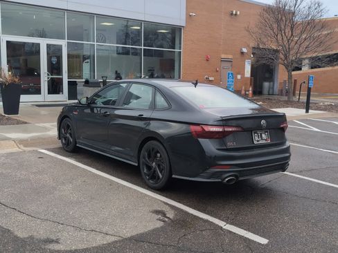 Used 2024 Volkswagen Jetta GLI Autobahn w/ GLI Black Package image 5