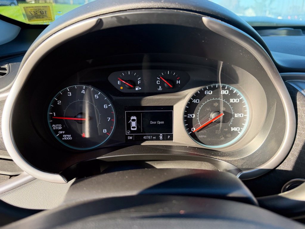 Used 2025 Chevrolet Malibu LT FWD image 24
