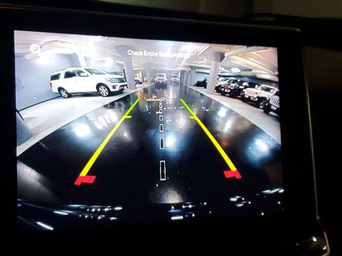 Used 2025 Jeep Compass Latitude w/ Altitude Special Edition image 25