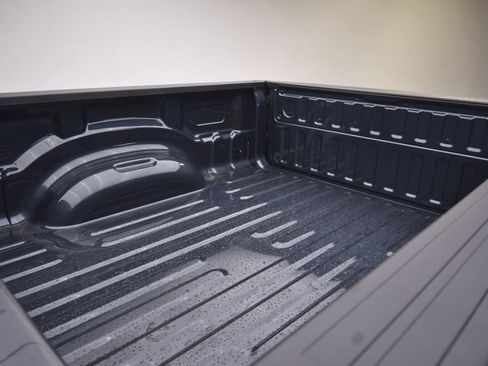 New 2026 RAM 1500 Express AWD/4WD image 17